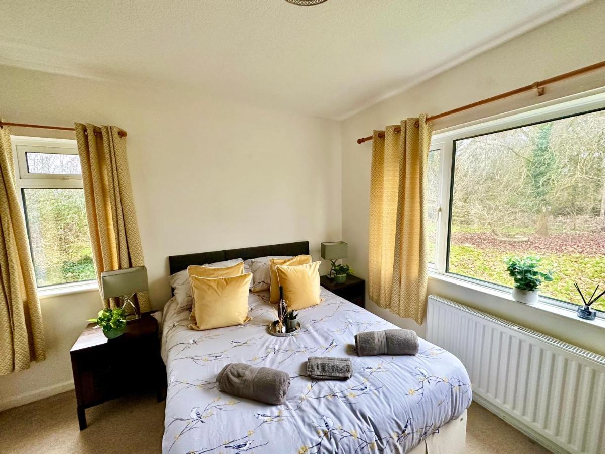 Three Bedroom Rural, Relaxing And Peaceful,Dogs Welcome! With Cymru Holidays Abergavenny Ngoại thất bức ảnh