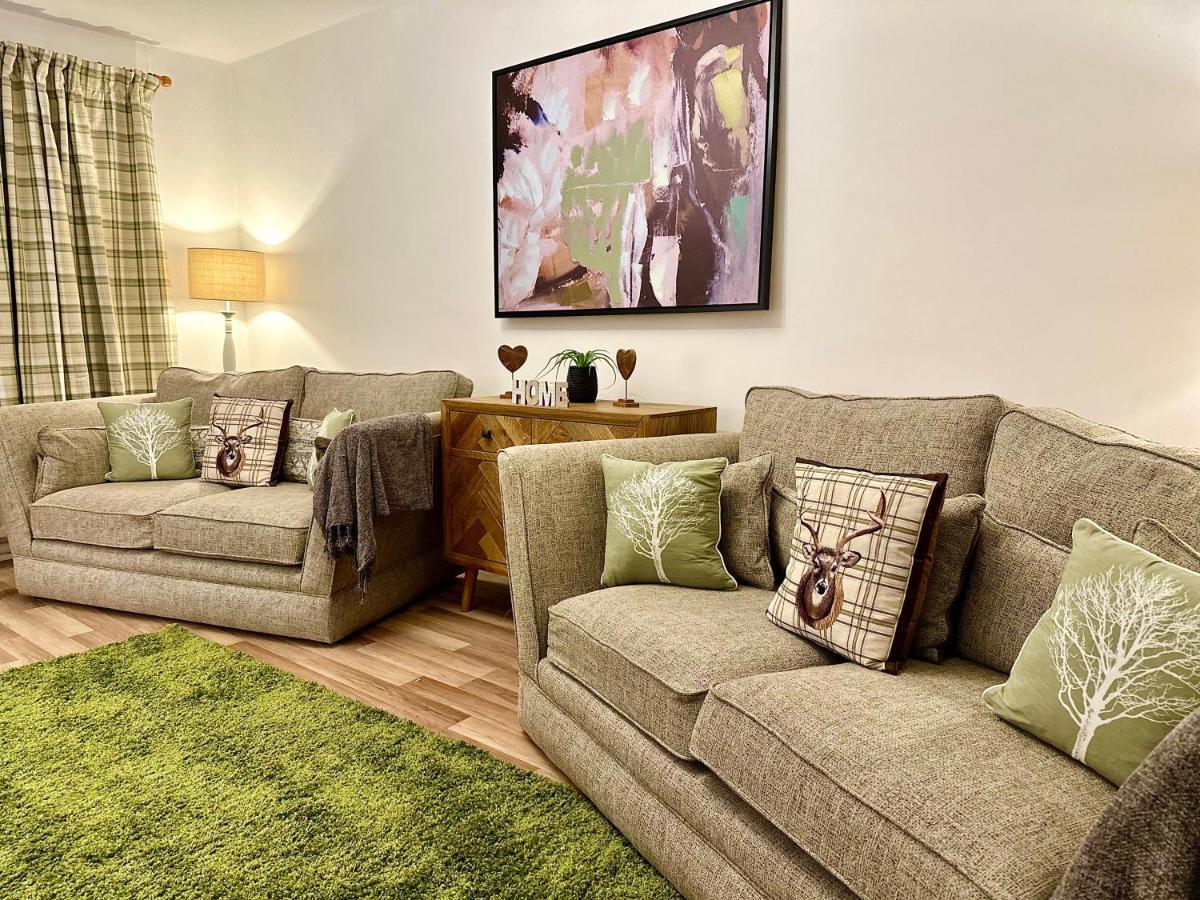 Three Bedroom Rural, Relaxing And Peaceful,Dogs Welcome! With Cymru Holidays Abergavenny Ngoại thất bức ảnh