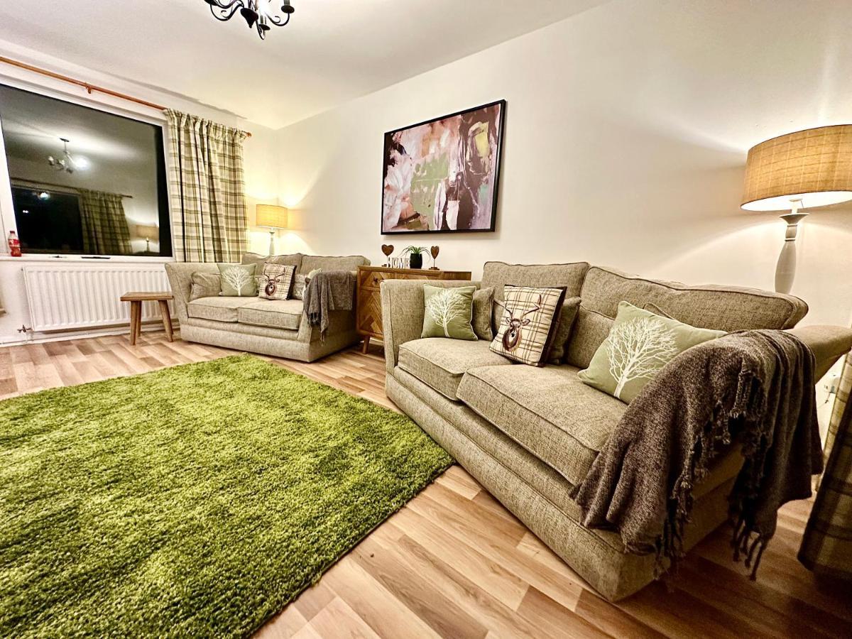 Three Bedroom Rural, Relaxing And Peaceful,Dogs Welcome! With Cymru Holidays Abergavenny Ngoại thất bức ảnh