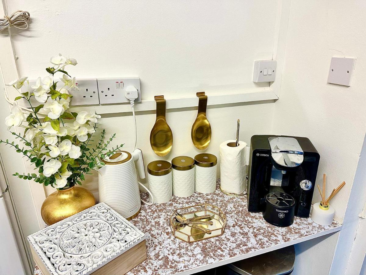 Three Bedroom Rural, Relaxing And Peaceful,Dogs Welcome! With Cymru Holidays Abergavenny Ngoại thất bức ảnh